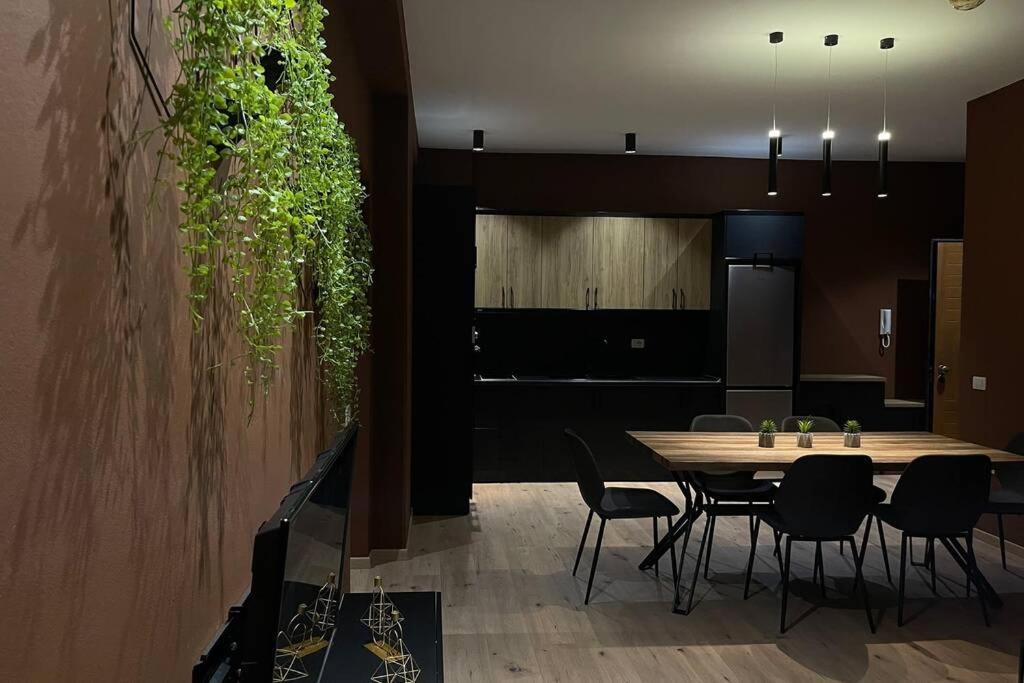 The Brownie Apartment Vlore Exterior photo