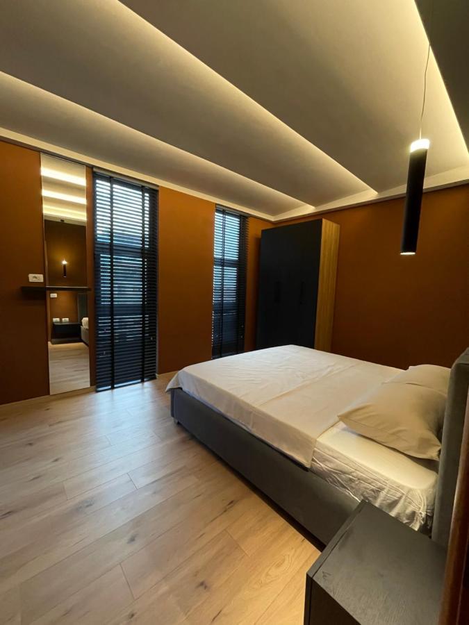 The Brownie Apartment Vlore Exterior photo